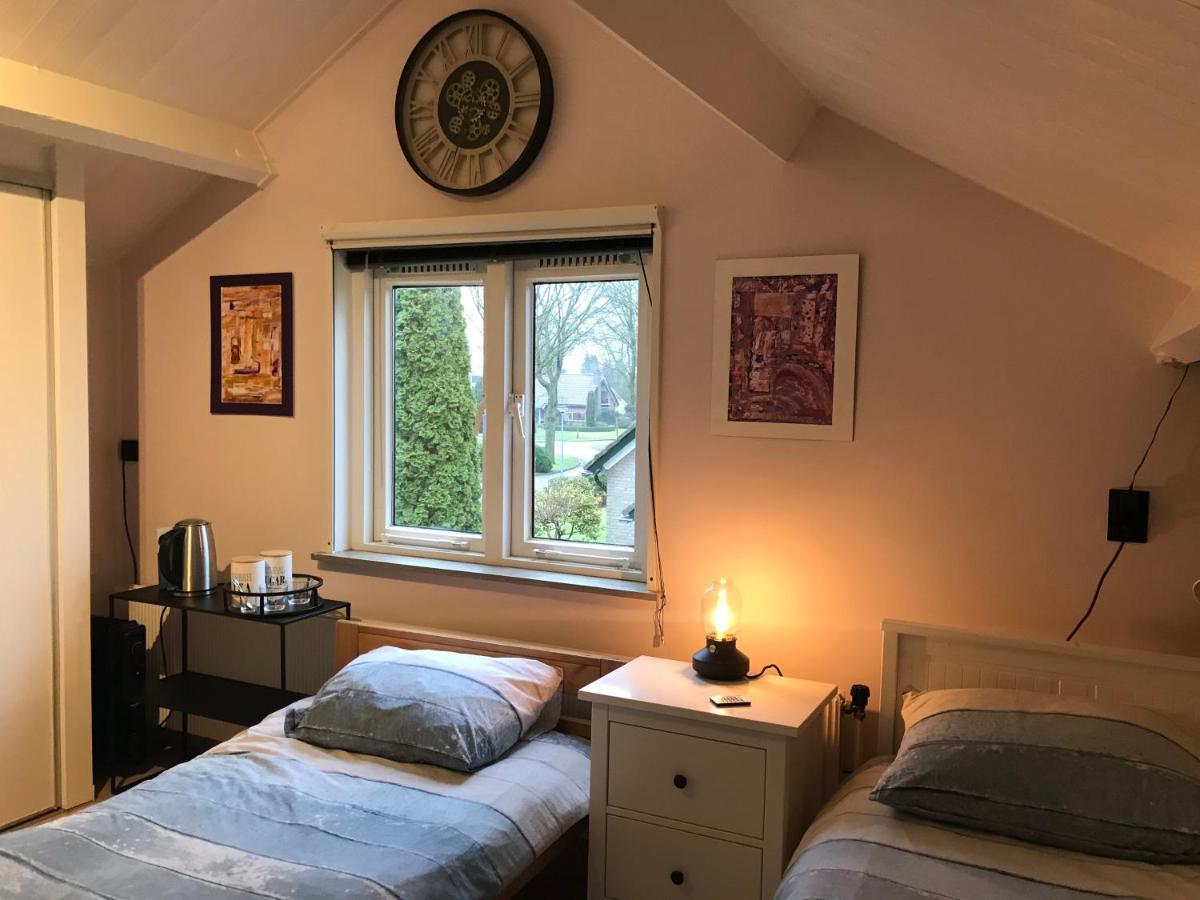 エクロー Het Uilennest Bed & Breakfast エクステリア 写真